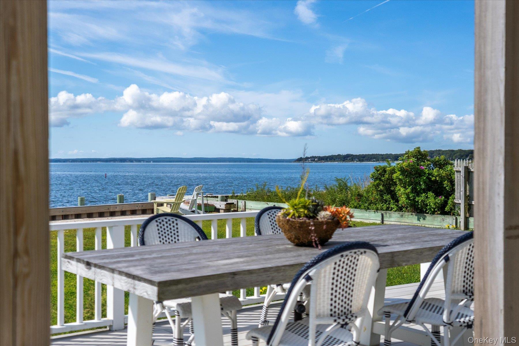 4415 Camp Mineola Road Mattituck, NY 11952 - Photo 2 of 44 Dining Al Fresco by the bay made easy.