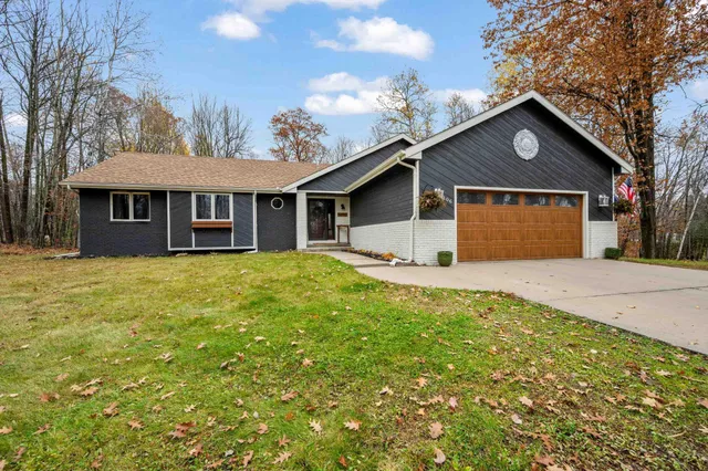 $570,000 | 106 Reserve Drive, Grand Rapids, MN 55744