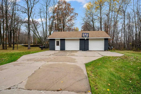 $570,000 | 106 Reserve Drive, Grand Rapids, MN 55744
