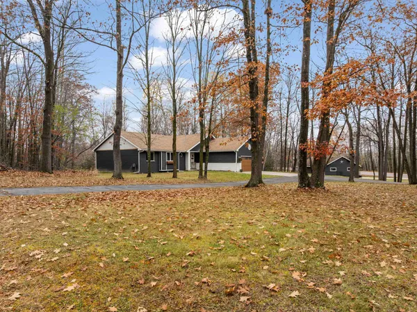 $570,000 | 106 Reserve Drive, Grand Rapids, MN 55744