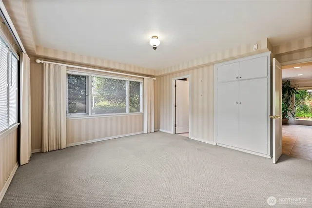 $1,200,000 | 1 Forest Glen Lane Southwest, Lakewood, WA 98498