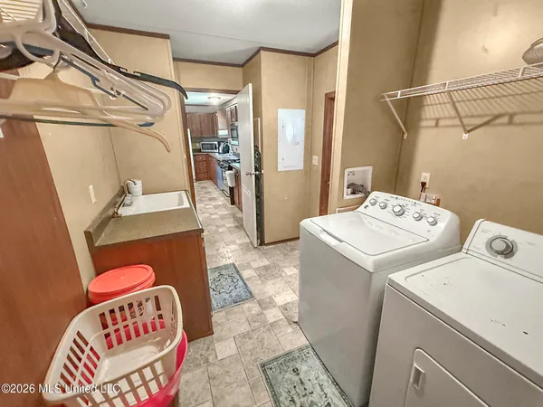 $289,500 | 9389 Lebanon Pinegrove Road, Terry, MS 39170