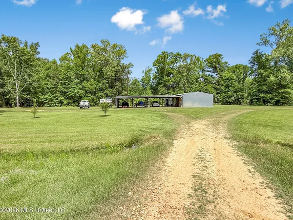 $289,500 | 9389 Lebanon Pinegrove Road, Terry, MS 39170