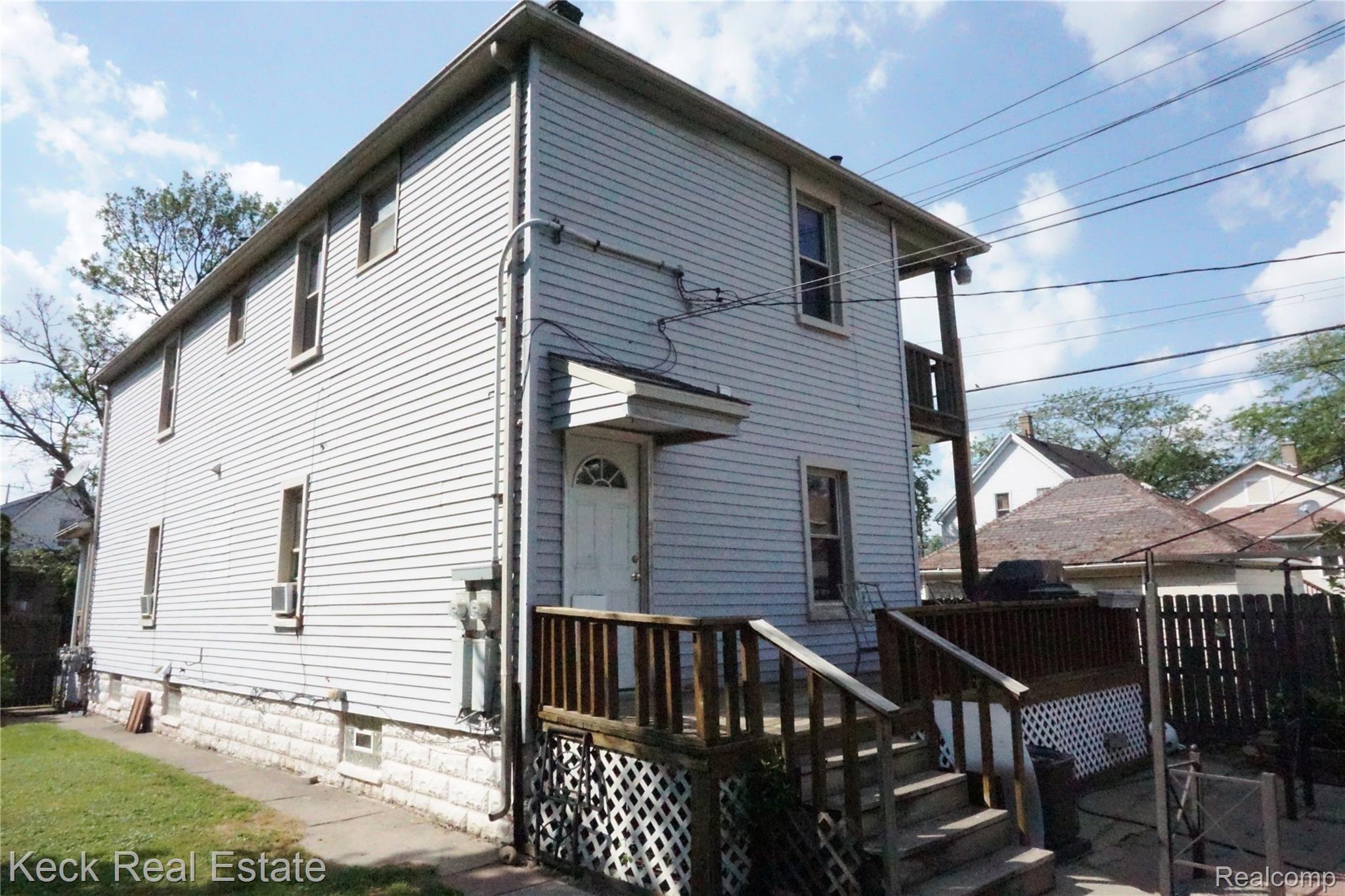 11 Perrin Street River Rouge, MI 48218 - Photo 6 of 17 DSC00652.JPG