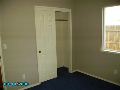 1575 East Red Beaut Circle Reedley, CA 93654 - Photo 8 of 11 Gallery Image 8