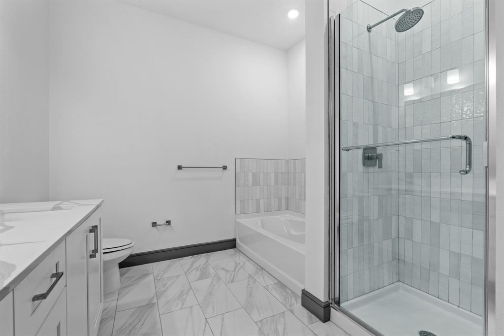 2700 Old Denton Road, Unit 2204 Carrollton, TX 75007 - Photo 28 of 40