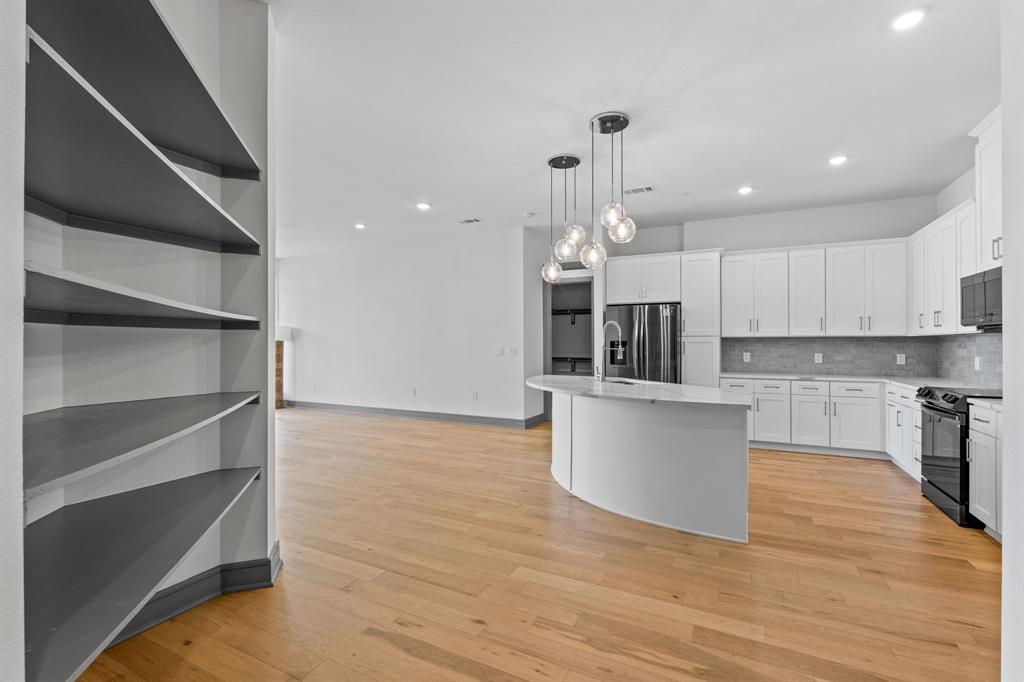 2700 Old Denton Road, Unit 2204 Carrollton, TX 75007 - Photo 9 of 40