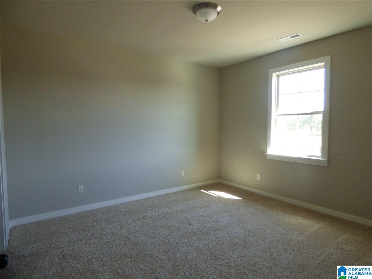 1036 Evan Circle Chelsea, AL 35043 - Photo 13 of 17