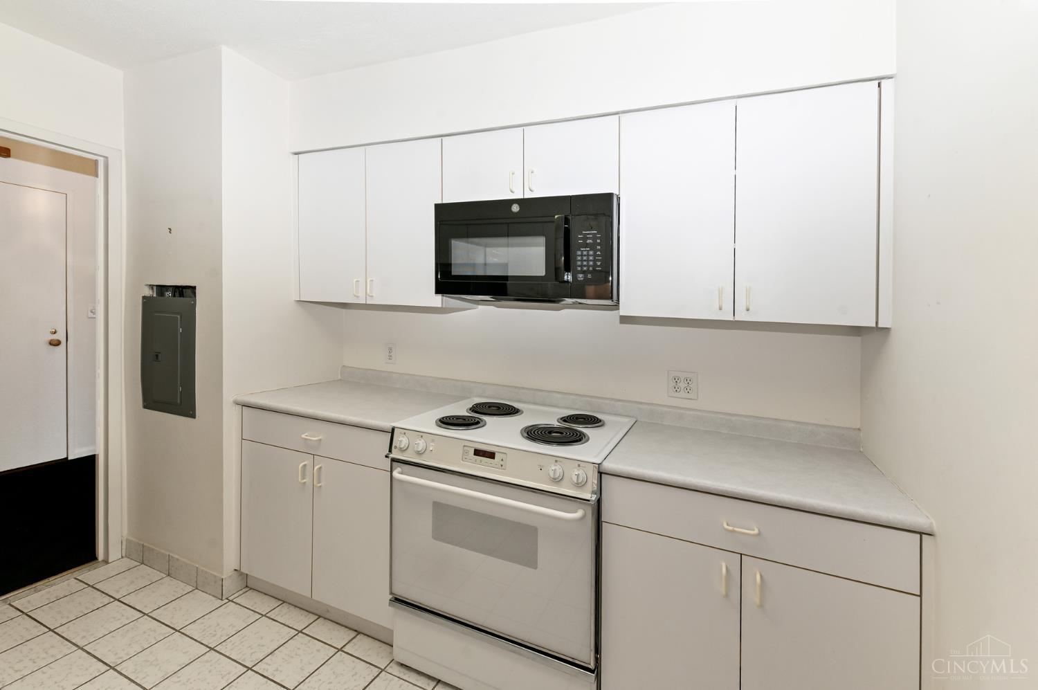 2444 Madison Road, Unit 1509 Cincinnati, OH 45208 - Photo 20 of 40