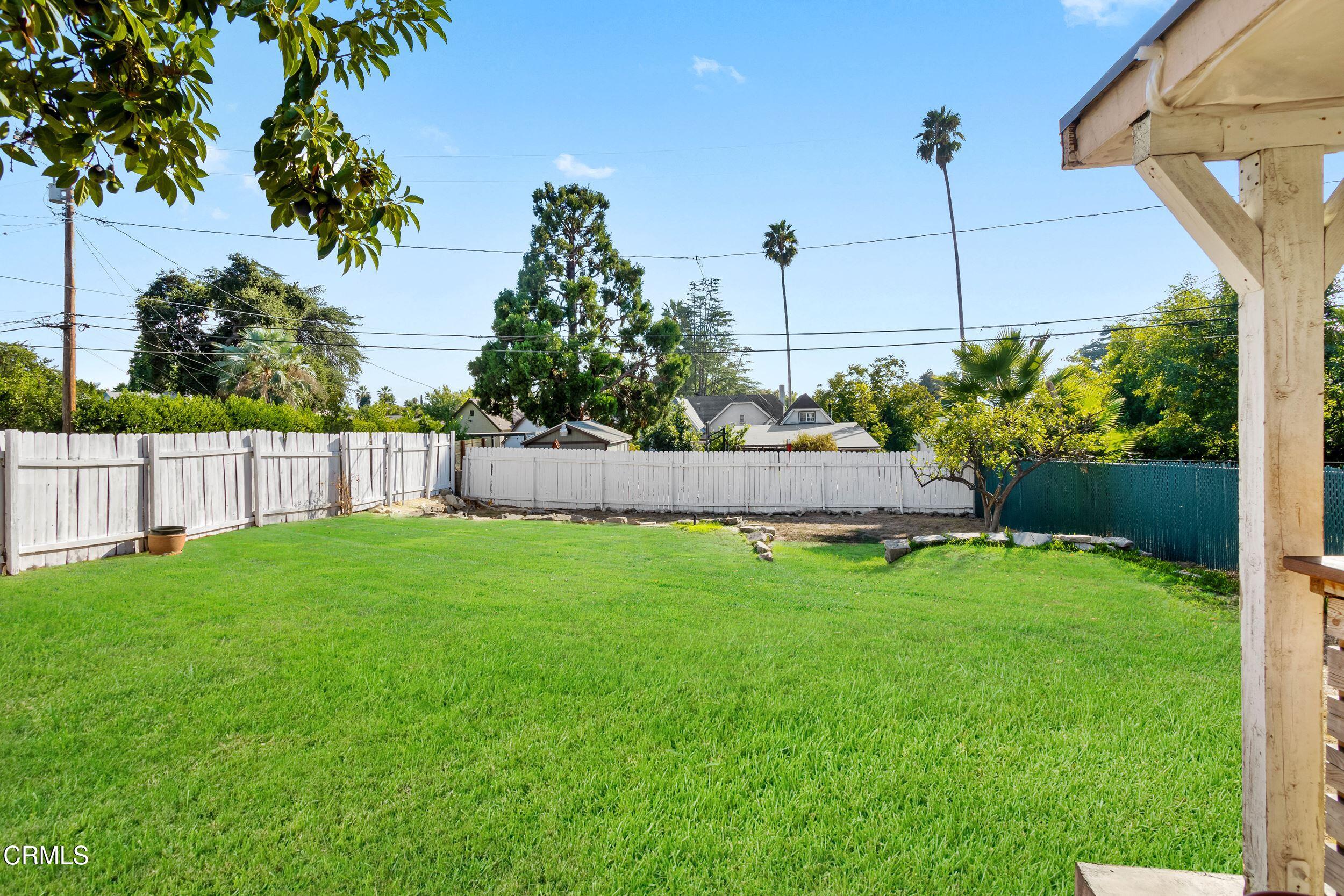 432 West Poppyfields Drive Altadena, CA 91001 - Photo 18 of 23 a garden view