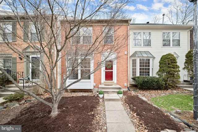 $525,000 | 14359 Long Channel Drive, Germantown, MD 20874