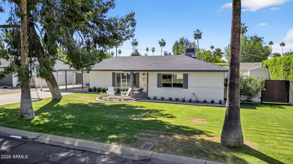 $975,000 | 531 West Stella Lane, Phoenix, AZ 85013