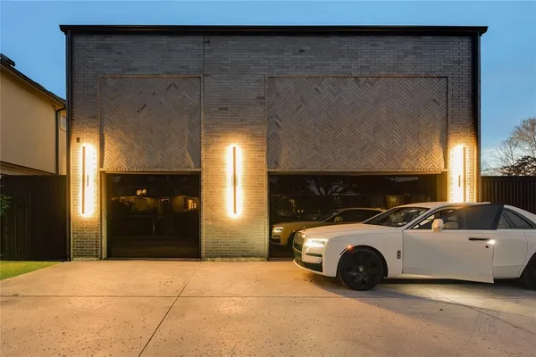 $3,399,000 | 6404 Lakehurst Avenue, Dallas, TX 75230