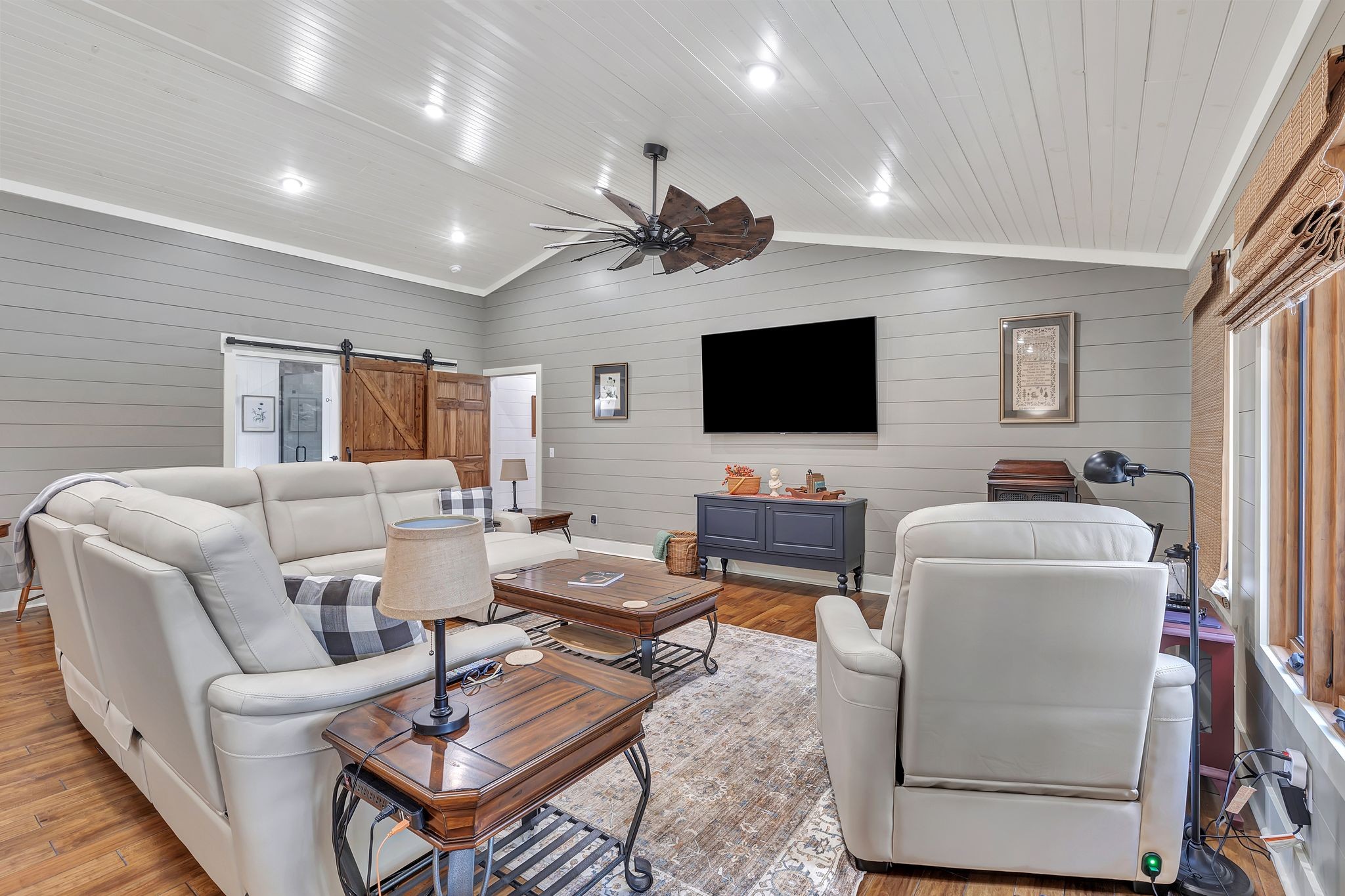 262 Brushy Road Centerville, TN 37033 - Photo 15 of 49