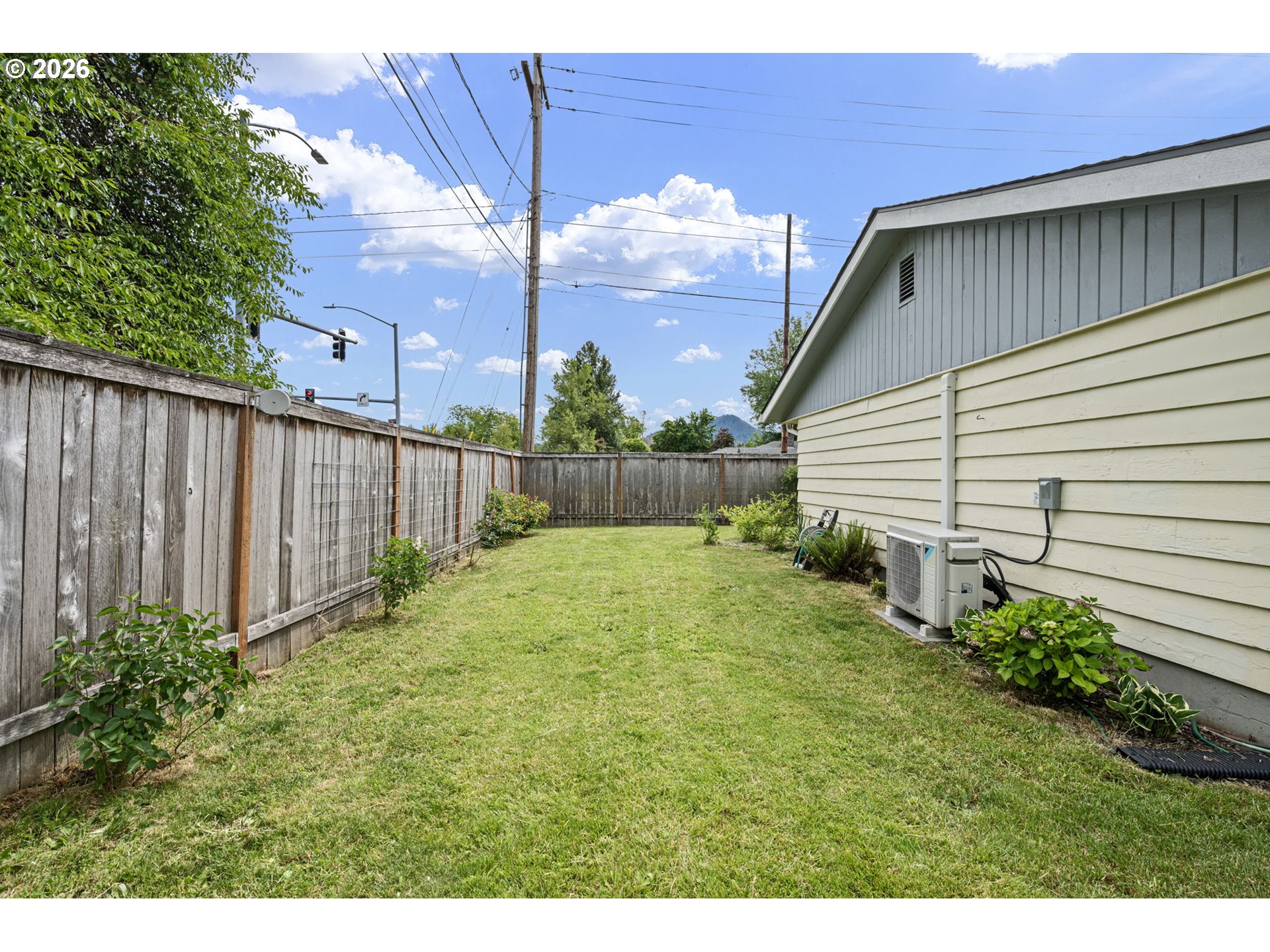 2895 Ferry Street Eugene, OR 97405 - Photo 33 of 36