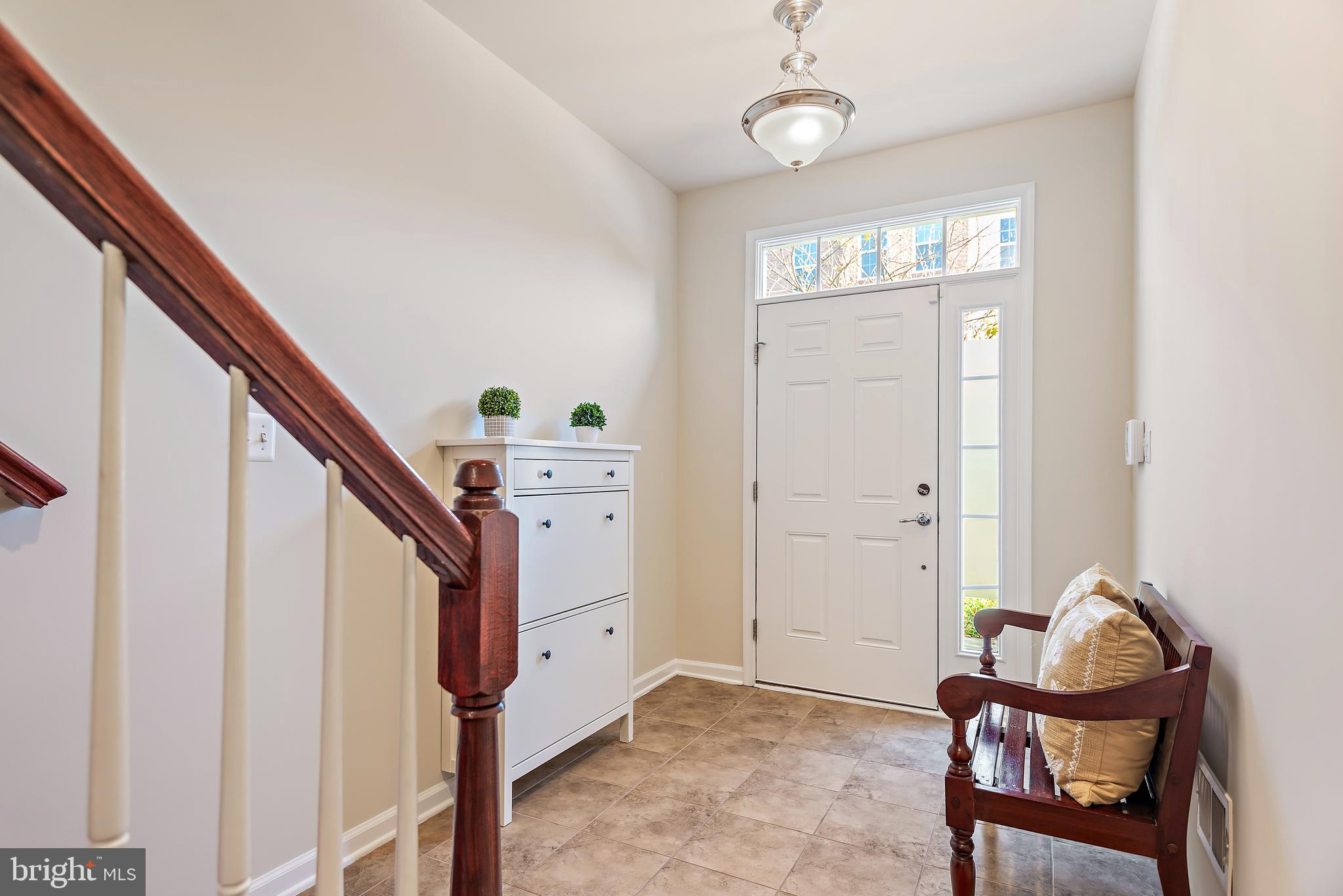 2147 Little Sorrel Way Silver Spring, MD 20902 - Photo 7 of 50 Gallery Image 7