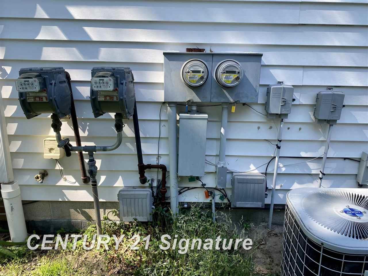 7680 Mielke Road Freeland, MI 48623 - Photo 9 of 43 Gallery Image 9