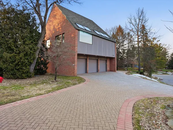 $1,495,000 | 4708 Buckby Cross, Bloomfield Hills, MI 48302