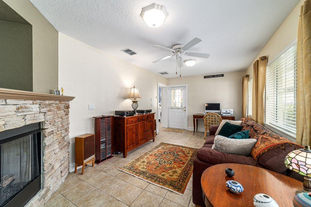 905 Southeast 12th Street Ocala, FL 34471 - Photo 20 of 45