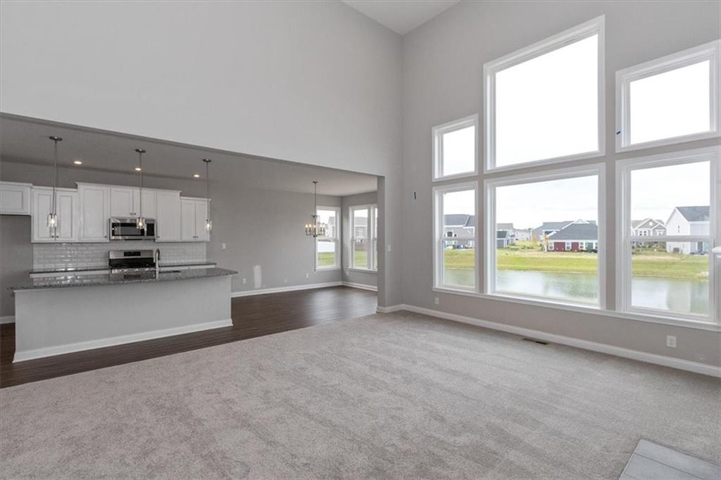 1487 Spring Meadow Court Greenfield, IN 46140 - Photo 11 of 32
