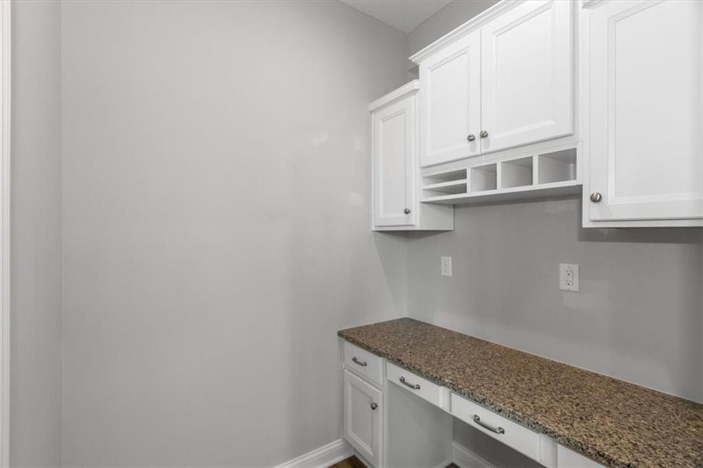 1487 Spring Meadow Court Greenfield, IN 46140 - Photo 13 of 32