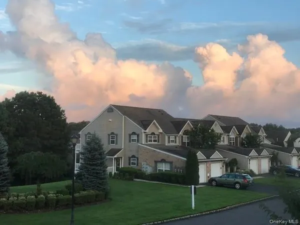 $3,815 | 37 Village Green Drive, Unit 37, Port Jefferson Station, NY 11776