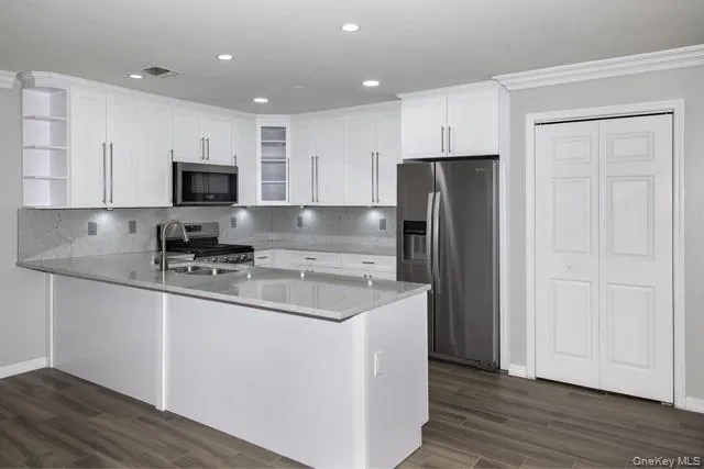 $3,815 | 37 Village Green Drive, Unit 37, Centereach, NY 11720