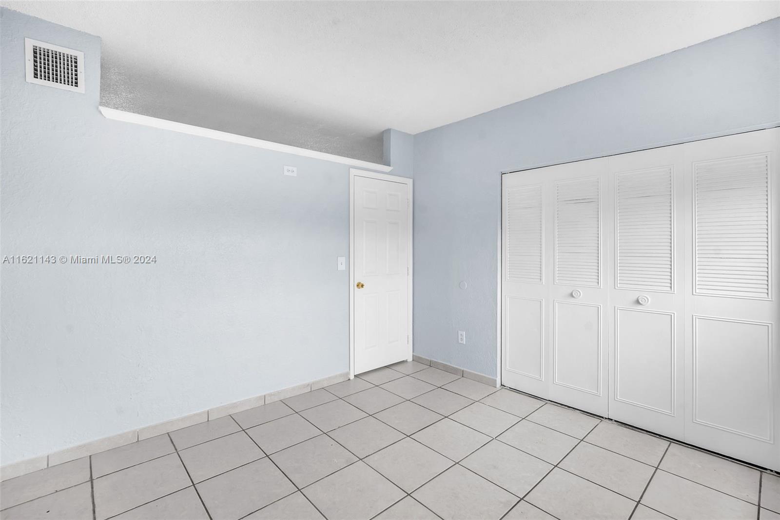 1350 West 53rd Street, Unit 12 Hialeah, FL 33012 - Photo 14 of 32