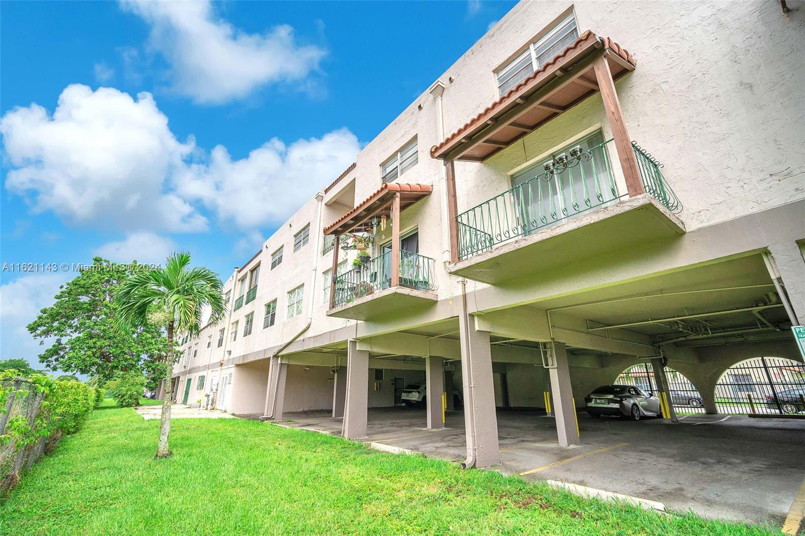 1350 West 53rd Street, Unit 12 Hialeah, FL 33012 - Photo 28 of 32