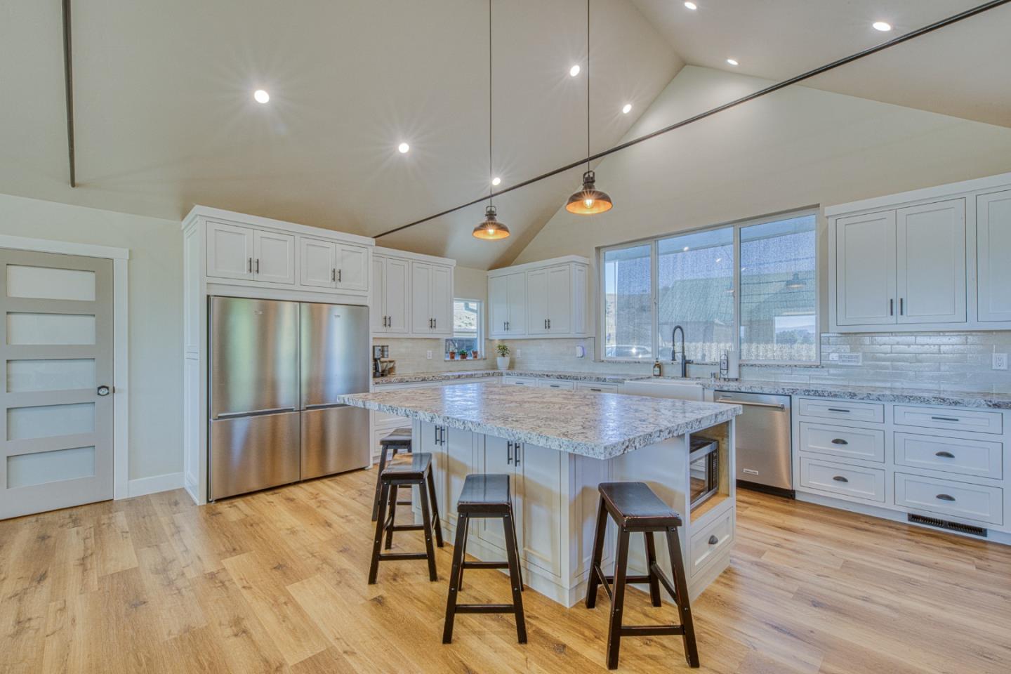 991 Riverside Road Hollister, CA 95023 - Photo 18 of 63