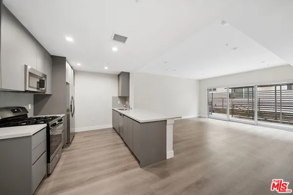 $3,508 | 1223 North Hayworth Avenue, Unit 2, West Hollywood, CA 90046