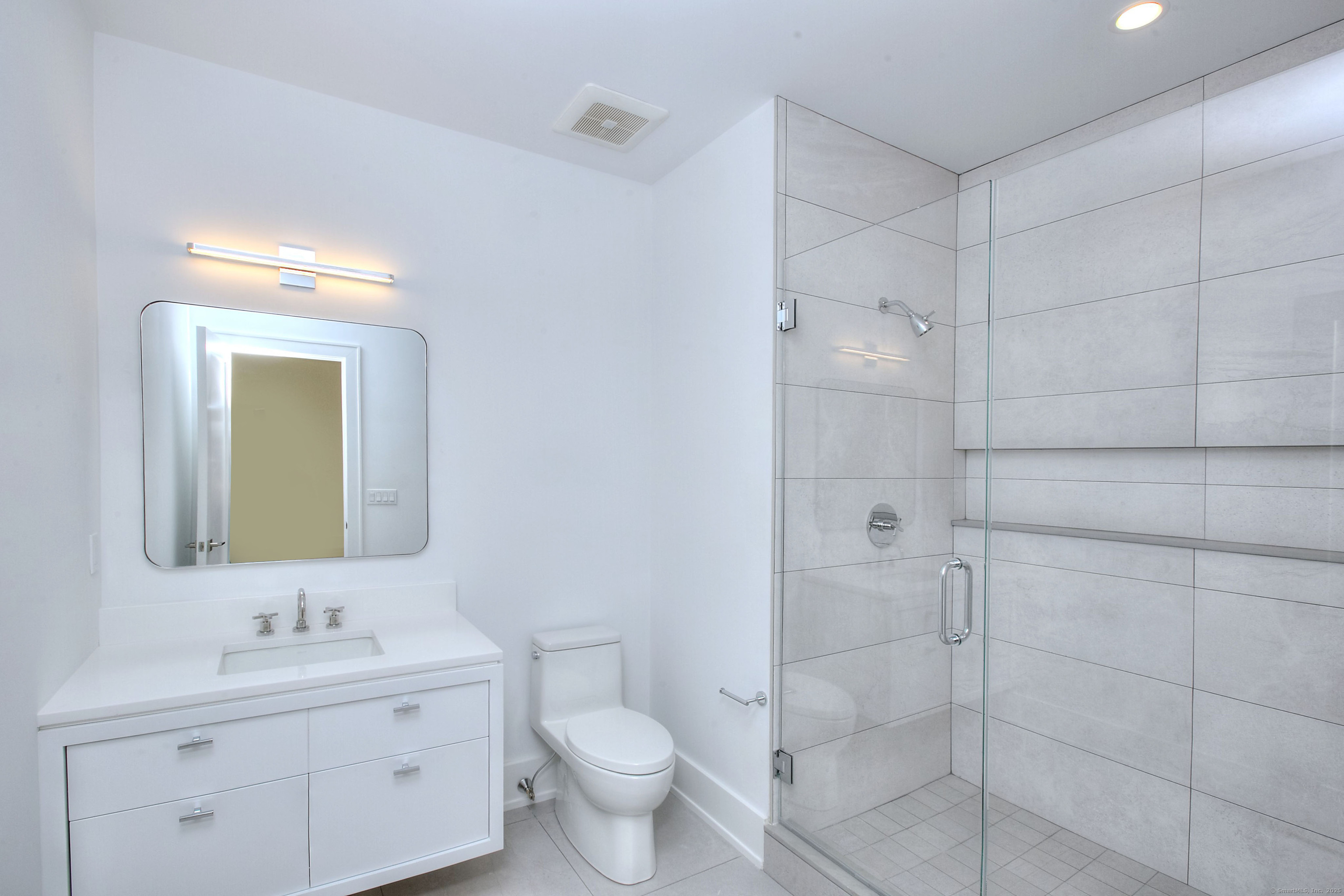 125 Old Road Westport, CT 06880 - Photo 28 of 39