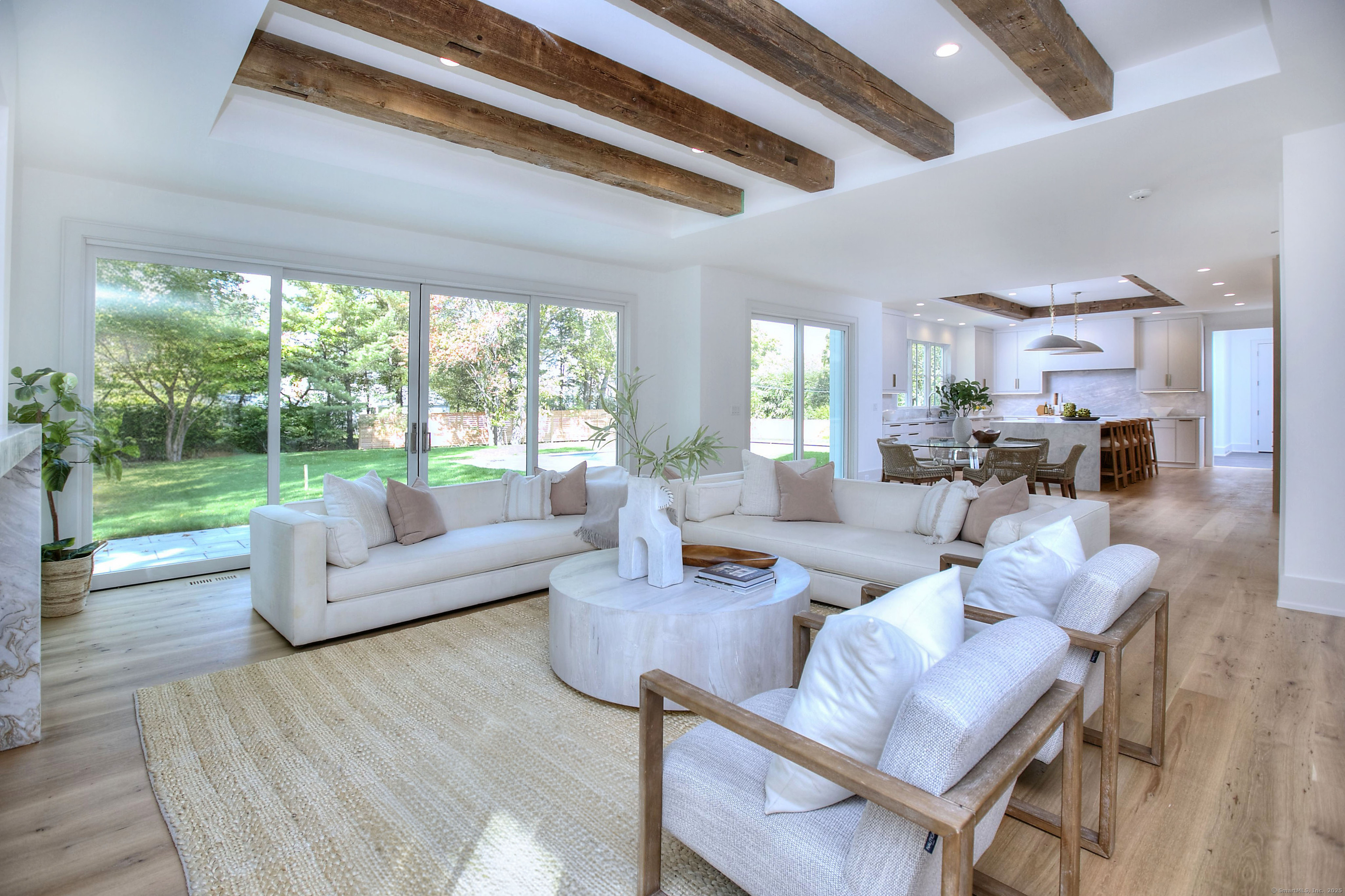 125 Old Road Westport, CT 06880 - Photo 7 of 39