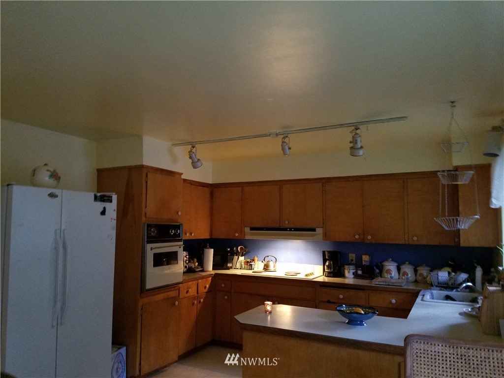 23510 20th Avenue West Bothell, WA 98021 - Photo 9 of 20