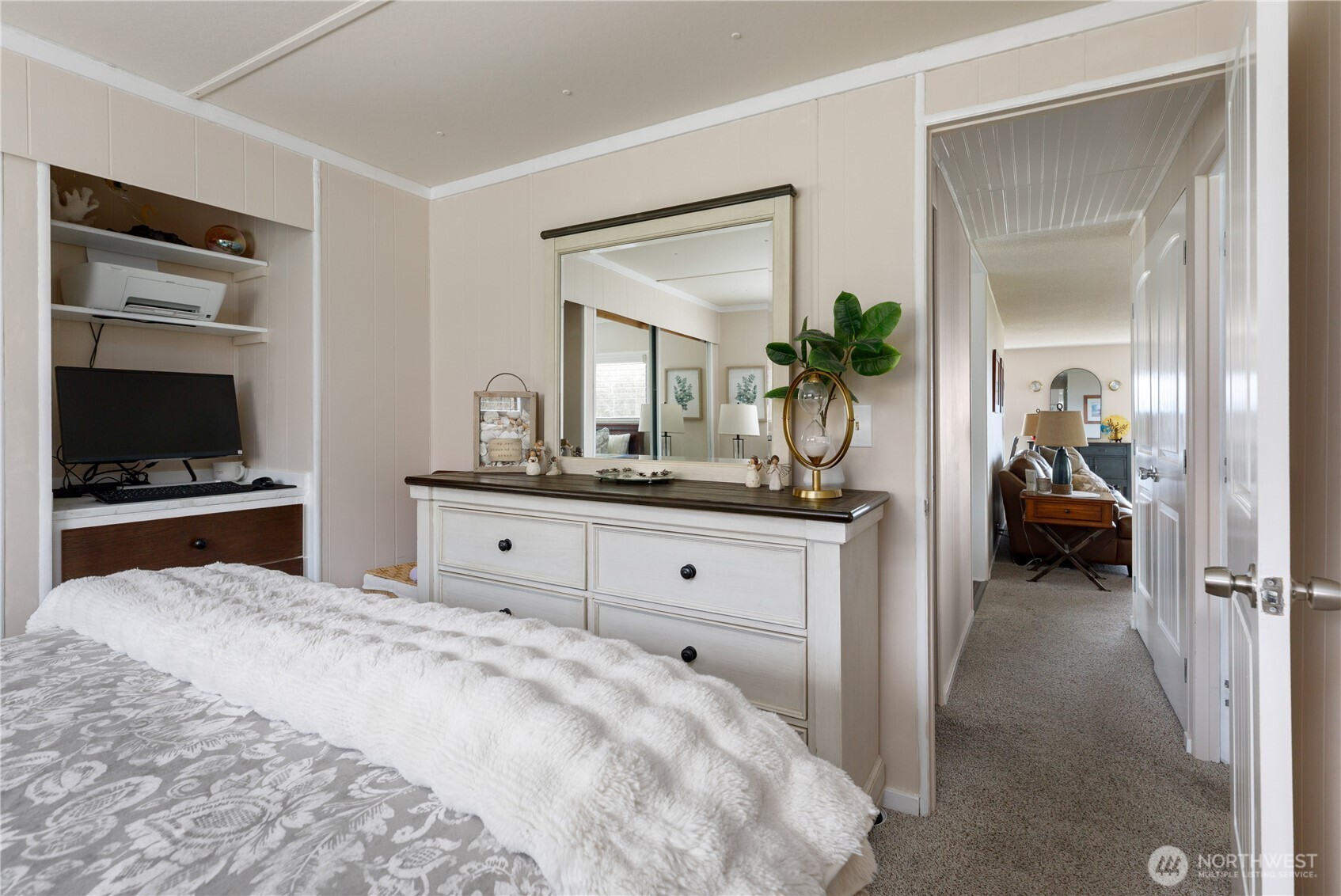 4901 South Thistle Lane Freeland, WA 98249 - Photo 15 of 31