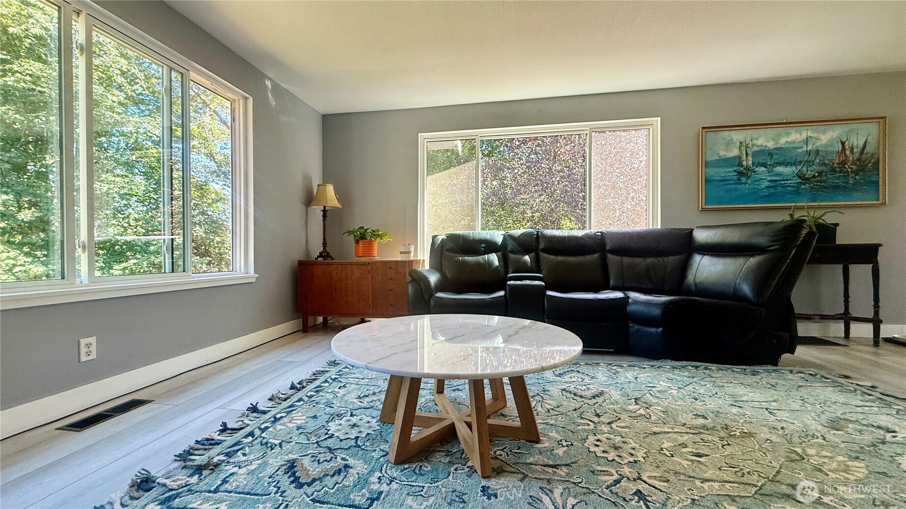 22045 Peter Grubb Road Southeast Renton, WA 98058 - Photo 3 of 39