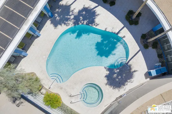 $2,400 | 870 East Palm Canyon Drive, Unit 205, Palm Springs, CA 92264