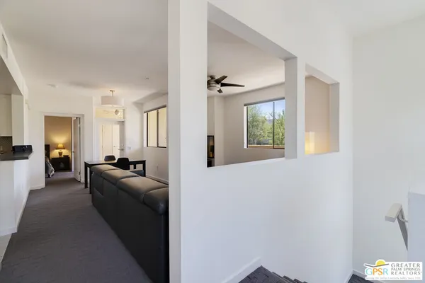 $2,400 | 870 East Palm Canyon Drive, Unit 205, Palm Springs, CA 92264