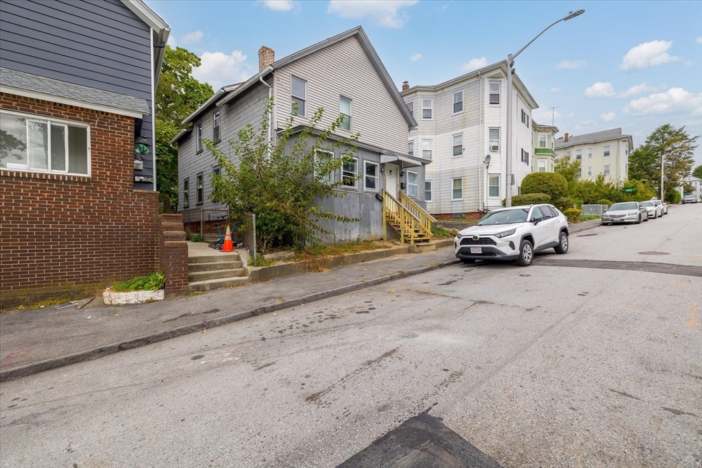 54 Esther Street Worcester, MA 01607 - Photo 1 of 26 Gallery Image 1
