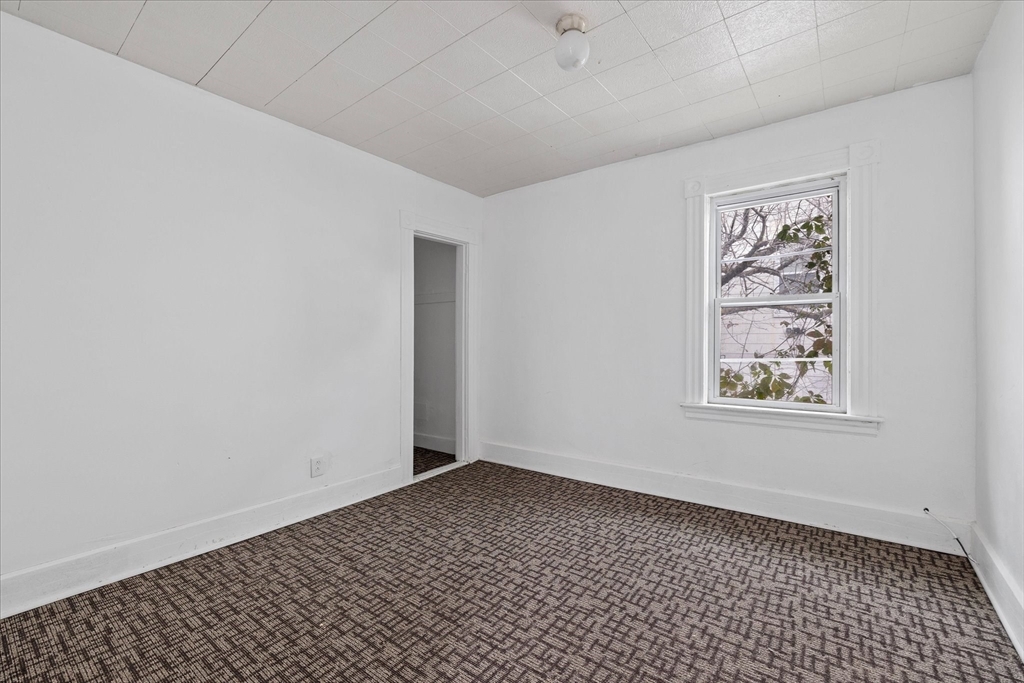 54 Esther Street Worcester, MA 01607 - Photo 13 of 26 Gallery Image 13