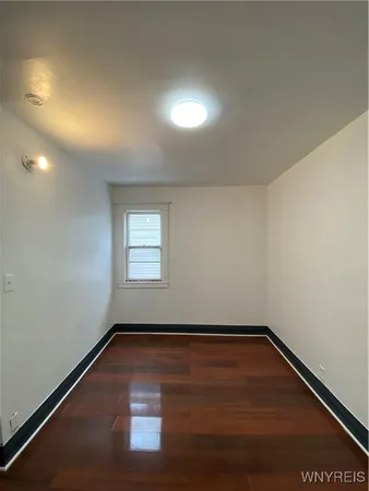 $1,200 | 111 North Ogden Street, Unit E, Buffalo, NY 14206