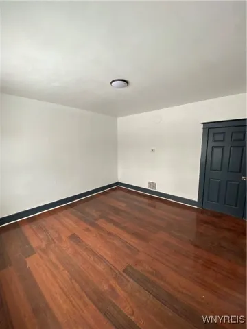 $1,300 | 111 North Ogden Street, Unit E, Buffalo, NY 14206