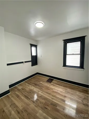 $1,200 | 111 North Ogden Street, Unit E, Buffalo, NY 14206
