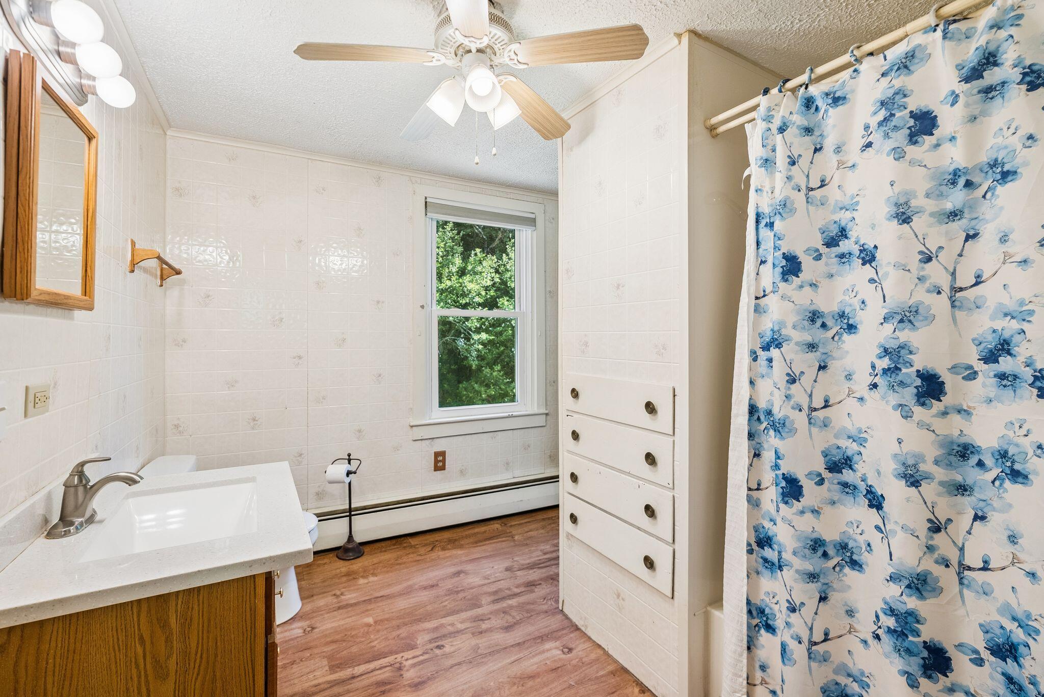 155 Spring Street Gardiner, ME 04345 - Photo 30 of 46 35_DSC02607