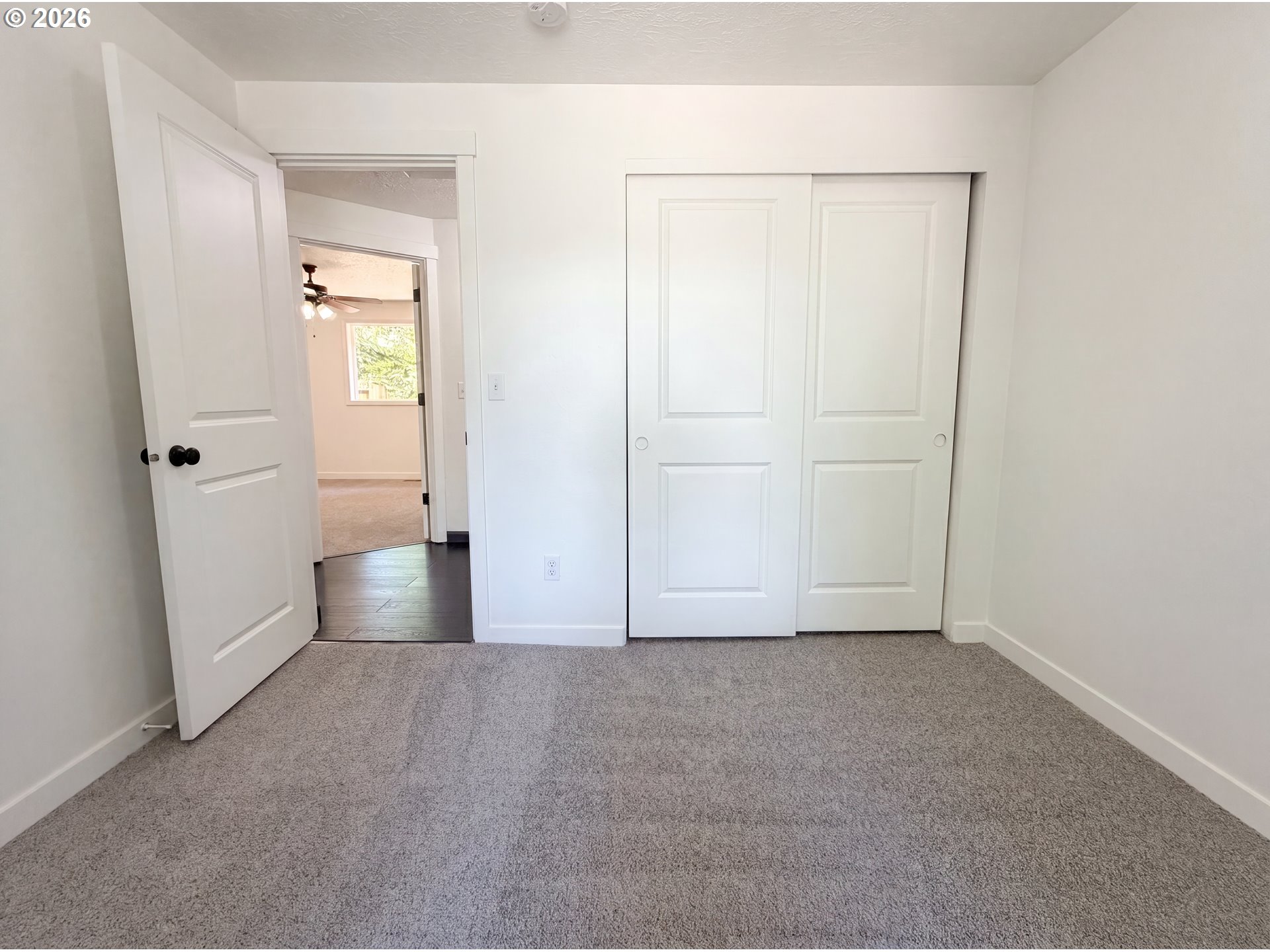 37685 Sandy Heights Street Sandy, OR 97055 - Photo 5 of 15