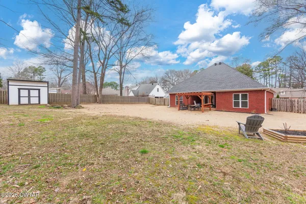 $465,000 | 48 Sunhaven Drive, Jackson, TN 38305