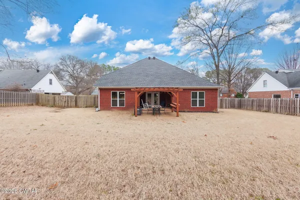 $465,000 | 48 Sunhaven Drive, Jackson, TN 38305