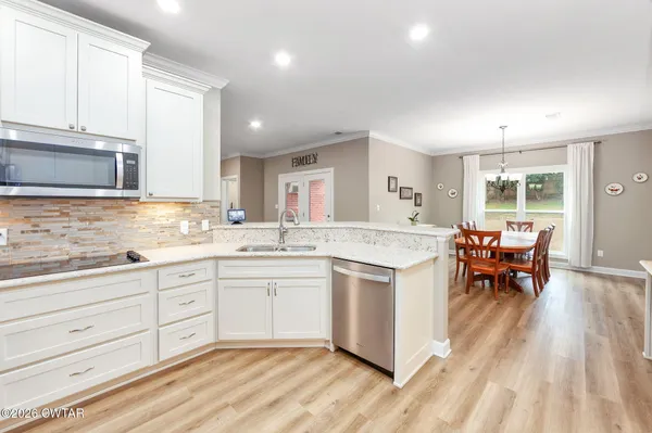 $465,000 | 48 Sunhaven Drive, Jackson, TN 38305