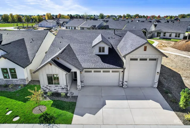 $729,900 | 1773 North Grn Pne Lane, Star, ID 83669