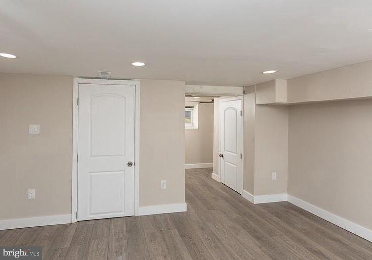 22 North Ellamont Street Baltimore, MD 21229 - Photo 2 of 12